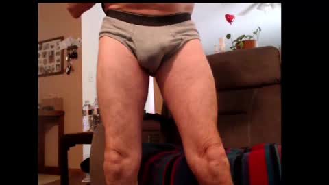 looking469 online show from 15, 9, 2025