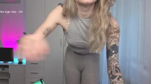 Snapshot of lookluna chatting on 28, 4, 2026 Luna online show from 28, 4, 2026