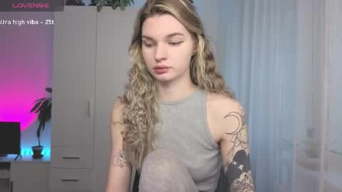Snapshot of lookluna chatting on 16, 5, 2026 Luna online show from 16, 5, 2026