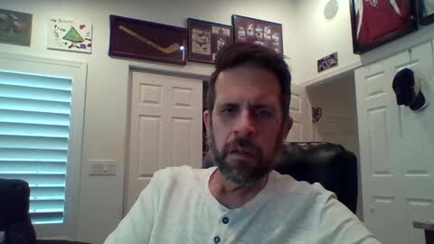 lookyherre online show from 1, 4, 2026