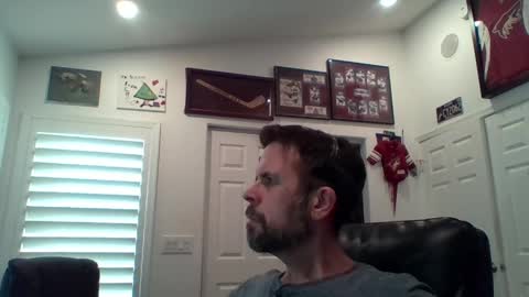 lookyherre online show from 2, 4, 2026