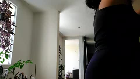 Snapshot of loolaunshaved chatting on 20, 7, 2026 loolaunshaved online show from 20, 7, 2026