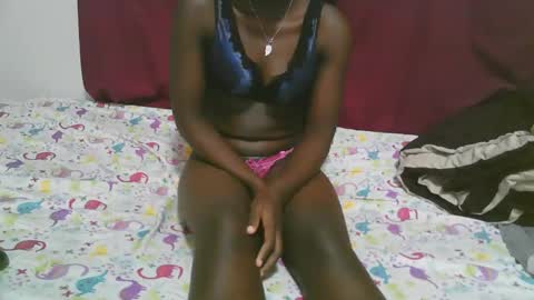 lora_amor online show from 31, 10, 2025