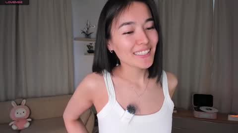 Lora control 2 min for every new Fan Club subscriber online show from 6, 2, 2026