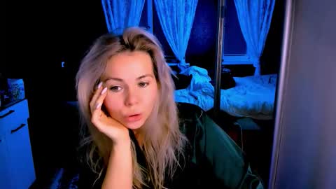 Lora online show from 17, 11, 2025