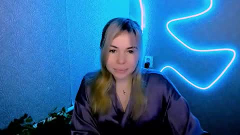 Lora online show from 12, 1, 2026