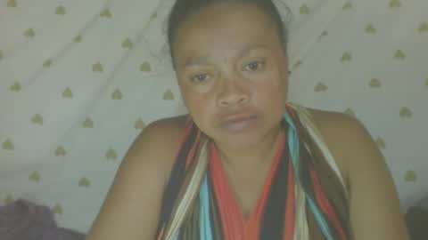 LorahVane online show from 10, 4, 2026