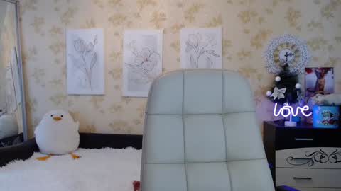 lorameouls online show from 25, 12, 2024