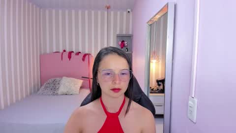 lorelaigiven online show from 5, 11, 2025