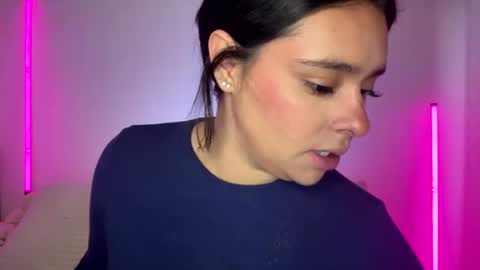 lorem_adams online show from 3, 7, 2026