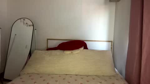lorem_adams online show from 15, 7, 2026