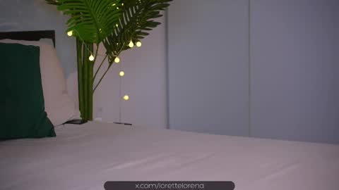 LoretteLorena online show from 12, 10, 2025