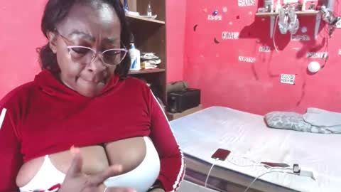 loretybighot online show from 9, 10, 2025