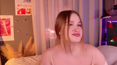 Snapshot of lori_mason chatting on 8, 2, 2025 Lori online show from 8, 2, 2025