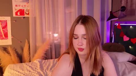 Snapshot of lori_mason chatting on 13, 2, 2025 Lori online show from 13, 2, 2025