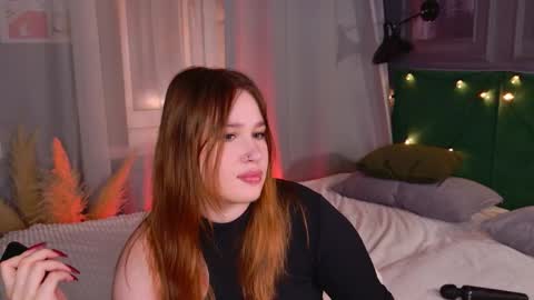 Snapshot of lori_mason chatting on 19, 9, 2025 Lori online show from 19, 9, 2025