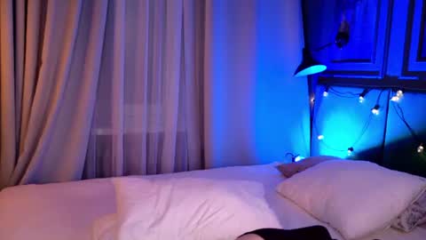 Lori online show from 22, 7, 2026