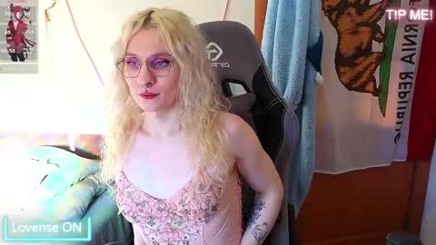 Lori -----------------------------------    online show from 9, 4, 2026