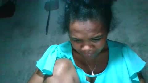 Snapshot of lorienne98 chatting on 19, 5, 2026 lorienne98 online show from 19, 5, 2026
