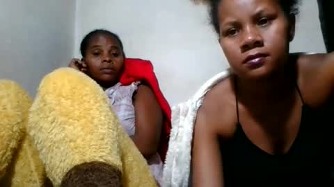 Snapshot of lorienne98 chatting on 27, 5, 2026 lorienne98 online show from 27, 5, 2026