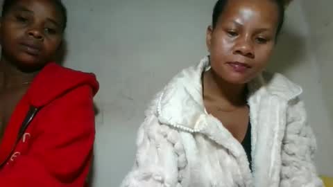 Snapshot of lorienne98 chatting on 29, 5, 2026 lorienne98 online show from 29, 5, 2026
