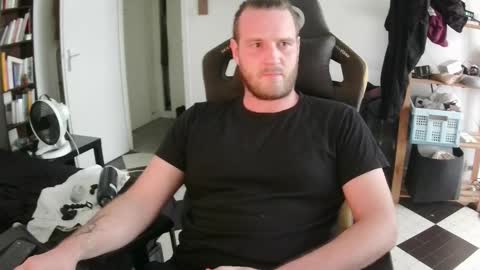 Lorigon online show from 8, 9, 2025