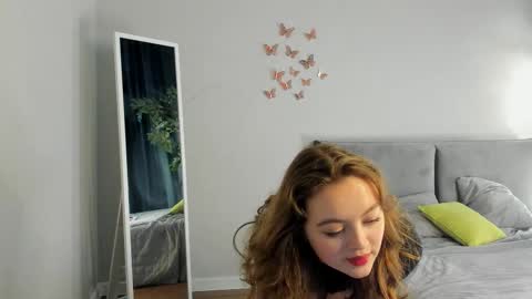 Snapshot of loritakufeldt chatting on 1, 12, 2025 Lina online show from 1, 12, 2025