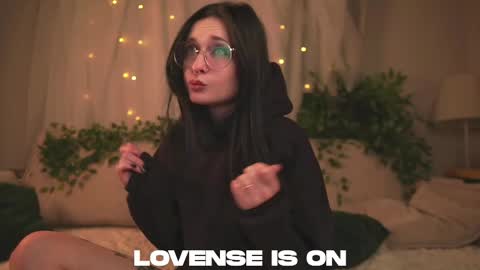 Snapshot of lost_mymind chatting on 4, 2, 2026 Jess online show from 4, 2, 2026