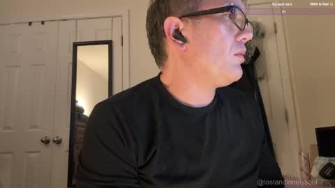 Snapshot of lostandlonelysoul chatting on 3, 11, 2025 Hazemir online show from 3, 11, 2025