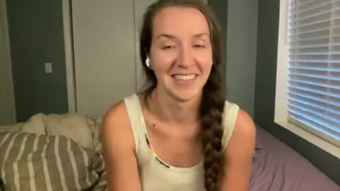 Snapshot of lothlori chatting on 24, 6, 2026 lothlori online show from 24, 6, 2026