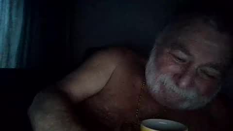 louis_chokdee online show from 6, 1, 2025