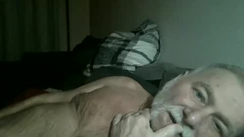 louis_chokdee online show from 8, 2, 2025