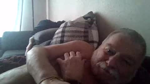 louis_chokdee online show from 27, 2, 2025