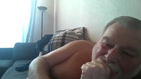 louis_chokdee online show from 8, 3, 2025