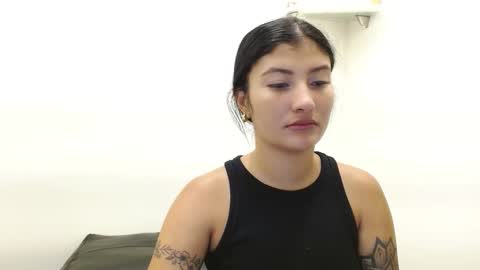 Snapshot of louis_k chatting on 23, 10, 2025 Louis K online show from 23, 10, 2025