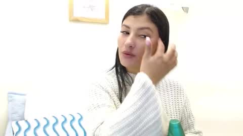 Snapshot of louis_k chatting on 11, 11, 2025 Louis K online show from 11, 11, 2025