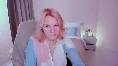 Louisa online show from 14, 12, 2024