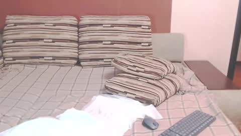 Louise Love online show from 26, 2, 2025