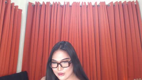 Louisse online show from 9, 4, 2026