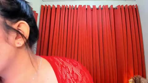 Snapshot of louisse_moone chatting on 16, 7, 2026 Louisse online show from 16, 7, 2026