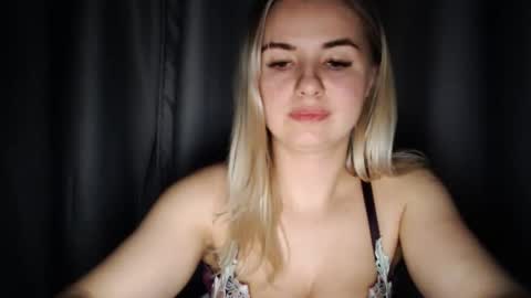 Snapshot of love_dom_meg chatting on 28, 3, 2026 Megane online show from 28, 3, 2026