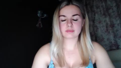 Snapshot of love_dom_meg chatting on 29, 3, 2026 Megane online show from 29, 3, 2026