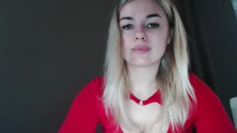 Snapshot of love_dom_meg chatting on 4, 4, 2026 Megane online show from 4, 4, 2026