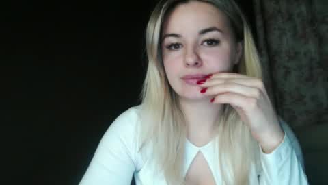 Snapshot of love_dom_meg chatting on 13, 4, 2026 Megane online show from 13, 4, 2026