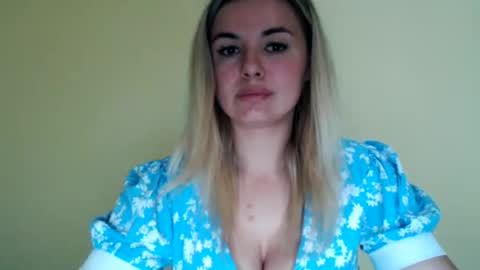 Snapshot of love_dom_meg chatting on 22, 6, 2026 Megane online show from 22, 6, 2026