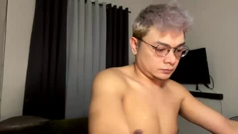 love_hottieh online show from 22, 7, 2026