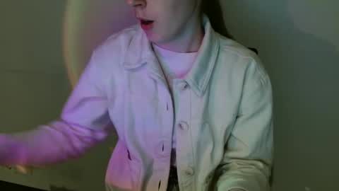 Vivian online show from 14, 2, 2026