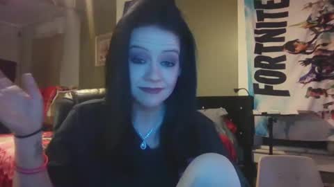 Snapshot of loveashlii chatting on 14, 5, 2026 loveashlii online show from 14, 5, 2026