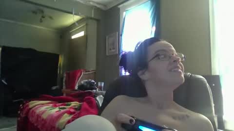 Snapshot of loveashlii chatting on 14, 5, 2026 loveashlii online show from 14, 5, 2026
