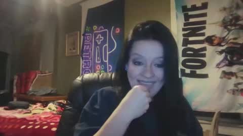 Snapshot of loveashlii chatting on 15, 5, 2026 loveashlii online show from 15, 5, 2026
